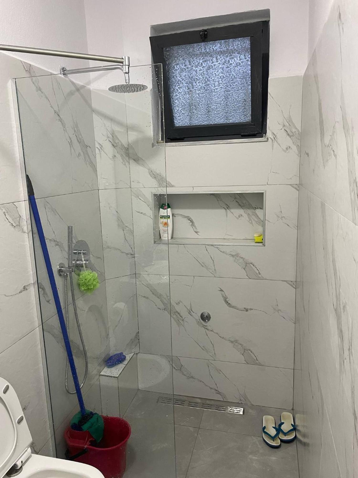 Homes Point Appartamento Golem (Tirana)